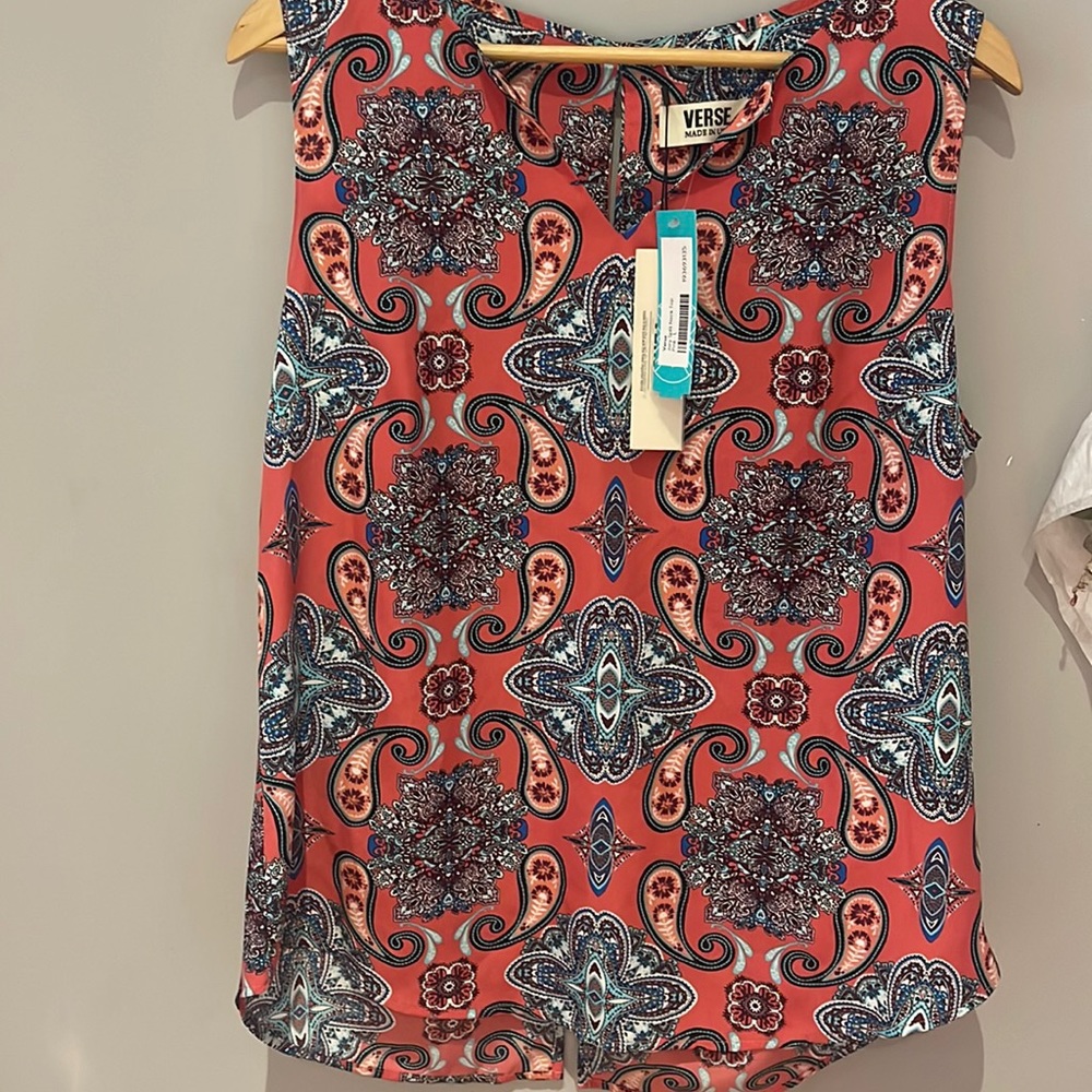 Verse Jory Split neck top